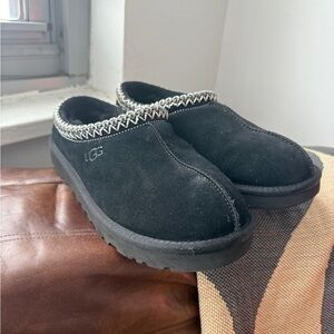 UGG Black Tasman Slip-On